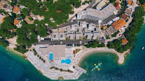 Morenia All Inclusive Resort - All inclusive leto sa animacijom, Podaca, Makarska rivijera, Dalmacija, Hrvatska - 165.518 RSD - 5x noćenje u Comfort sobi sa balkonom (strana park) za 2 osobe (1 dete do 11,99 godina i 1 dete do 7,99 godina besplatno), All inclusive