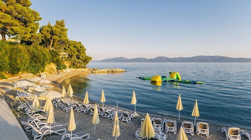 Park Villas by Morenia - Najam Deluxe kamping vile sa privatnim bazenom, Podaca, Makarska rivijera, Dalmacija, Hrvatska - 84.269 RSD - 2x noćenje u kamping vili sa privatnim grejanim bazenom za do 4 osobe, Korištenje hotelskih grejanih spoljašnjih bazena