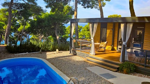 Park Villas by Morenia - All inclusive odmor u Deluxe kamping vili sa privatnim bazenom, Podaca, Makarska rivijera, Dalmacija, Hrvatska - 292.474 RSD - 7x noćenje u kamping vili sa privatnim grejanim bazenom za do 4 osobe, All inclusive