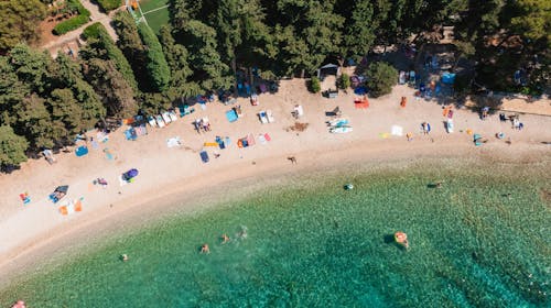 Aminess Vival Casa Velaris - Porodični kraj leta na Braču, Supetar, ostrvo Brač, Dalmacija, Hrvatska - 72.662 RSD - 4x noćenje u dvokrevetnoj Comfort sobi sa balkonom za 2 osobe (1 dete do 9,99 godina besplatno), Polupansion