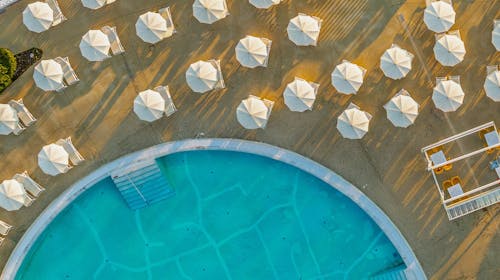Hotel Katarina - Last minute leto u Selcu, Selce, Hrvatska - 75.714 RSD - 3x noćenje u Standard dvokrevetnoj sobi sa balkonom za 2 osobe (1 dete do 11,99 godina besplatno), Polupansion
