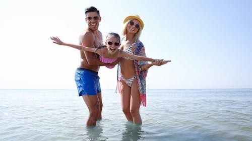 Pansion Delfin - Porodično ljeto na Krku - Akcijska ponuda, Omišalj, ostrvo Krk, Hrvatska - 82.053 RSD - 5x noćenje u Standard sobi za 2 osobe (2 dece do 11,99 godina besplatno), Polupansion (buffet doručak i večera)