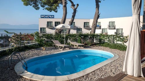 Park Villas by Morenia - All inclusive odmor u Deluxe kamping vili sa privatnim bazenom, Podaca, Makarska rivijera, Dalmacija, Hrvatska - 533.379 RSD - 7x noćenje u kamping vili sa privatnim grejanim bazenom za do 6 osoba (max. 4 odrasle osobe i 2 dece do 11,99 godina), All inclusive