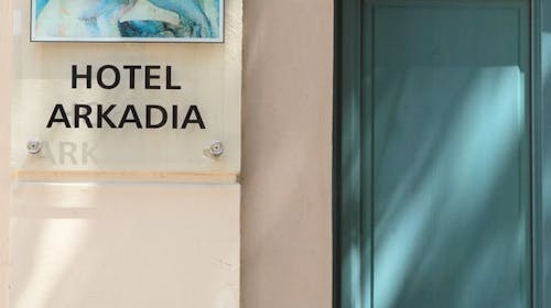 Hotel Arkadia Pecs, Pecs, Mađarska - 10.799 RSD - 2x noćenje u dvokrevetnoj sobi za 2 osobe, Bogat doručak