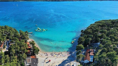 Ilirija Resort - Hotel Adriatic - Last minute zabavno leto sa punim pansionom, Biograd na Moru, Dalmacija, Hrvatska - 175.916 RSD - 7x noćenje u dvokrevetnoj Superior sobi za 2 osobe (1 dete do 12 godina i 1 dete do 7 godina besplatno), Pun pansion