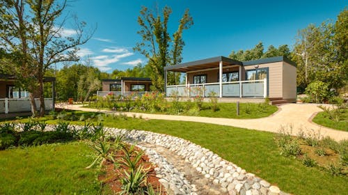 Santa Marina Boutique Camping - Porodični letnji odmor u Poreču, Poreč, Istra, Hrvatska - 32.860 RSD - 4x noćenje u Premium Relax mobilnoj kućici za 4 osobe (2 dece do 11,99 godina besplatno), Posteljina i peškiri