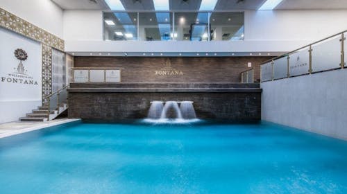 Hotel Fontana - Raskošno wellness opuštanje u Vrnjačkoj Banji, Vrnjačka Banja, Srbija - 32.884 RSD - 2x noćenje u dvokrevetnoj Superior sobi za 2 osobe (1 dete do 7 godina besplatno), Doručak