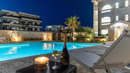 Chateau Dabo Luxury Pool Apartments - Porodični odmor na Pagu, Novalja, Hrvatska - 32.033 RSD - 3x noćenje u dvosobnom apartmanu (3+2) za 5 osoba, Korištenje spoljašnjeg bazena