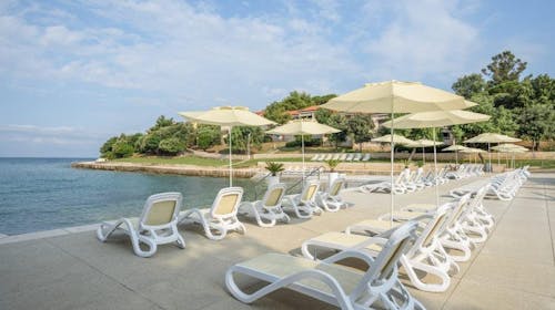 Resort Petalon - Last minute letnji vikend odmor u Vrsaru, Vrsar, Istra, Hrvatska - 42.019 RSD - 2x noćenje u dvokrevetnoj sobi za 2 osobe (1 dete do 11,99 godina besplatno), Polupansion
