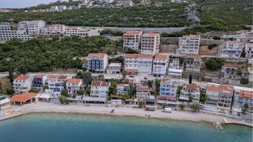 Hotel Adria - Letnji odmor u Neumu, Neum, Bosna i Hercegovina - 45.023 RSD - 3x noćenje u dvokrevetnoj sobi za 2 osobe (dete do 7 godina besplatno), Polupansion
