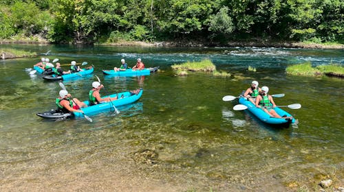 UNA UNIQUE Rafting - Nezaboravan odmor na reci Uni, Bihać, Bosna i Hercegovina - 5.518 RSD - Rafting na reci Uni (rajska ruta: Kostela – Grmuša) za 1 osobu (deca do 6 godina besplatno), Profesionalni skiper i kompletna oprema za rafting
