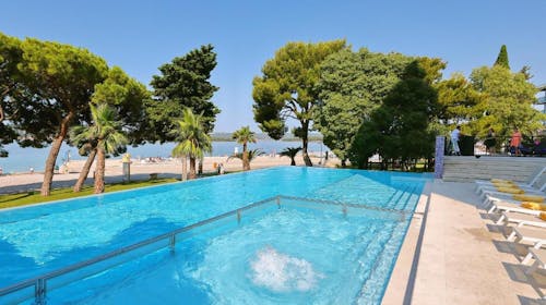 Ilirija Resort - Hotel Ilirija - VIP premium zabavno leto sa punim pansionom u Biogradu, Biograd na Moru, Dalmacija, Hrvatska - 222.934 RSD - 7x noćenja u dvokrevetnoj Premium Club sobi za 2 osobe (1 dete do 12 godina i 1 dete do 7 godina besplatno), Puni pansion