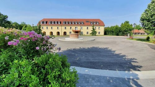 Hotel Dvorac Jurjevec - Letnji odmor u raskošnom stilu Dvorca Jurjevec, Brežane Lekeničke, Hrvatska - 20.544 RSD - 1x noćenje u dvokrevetnoj Standard sobi za 2 osobe, Doručak