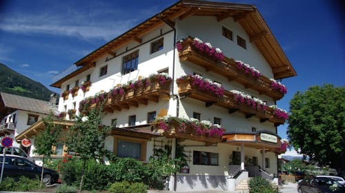 Gasthof zum Löwen - Odmor među alpskim vrhovima, Aschau, Austrija - 71.823 RSD - 4x noćenje u dvokrevetnoj sobi sa balkonom za 2 osobe, Pun pansion