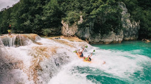 Hotel Mirjana & Rastoke - Kayaking po prelepoj reci Mrežnici, Slunj, Hrvatska - 35.095 RSD - 1x noćenje u Deluxe dvokrevetnoj sobi za 2 osobe, Polupansion