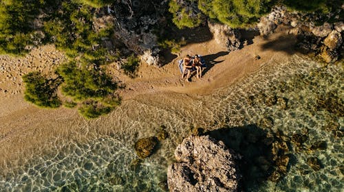 Sagitta Holiday Resort - Last minute porodično leto u Omišu - Superior bungalov, Omiš, Dalmacija, Hrvatska - 272.720 RSD - 7x noćenje u Superior bungalovu (2+1) za 2 osobe (1 dete do 13,99 godina i 1 dete do 7,99 godina besplatno), All inclusive