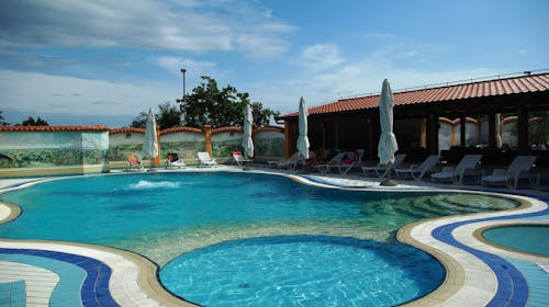 Hotel Villa Letan - Ultra last minute letnji paket sa uključenim izletom na Brijune, Peroj, Istra, Hrvatska - 31.568 RSD - 1x noćenje u dvokrevetnoj sobi sa balkonom za 2 osobe (1 dete do 7 godina besplatno), Polupansion