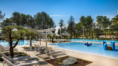 Kamp Valkanela - Porodično leto u Standard mobilnoj kućici, Funtana, Istra, Hrvatska - 46.713 RSD - 2x noćenje u mobilnoj kućici Standard za do 6 osoba (4 odrasle osobe i 2 dece do 11,99 godina), Korištenje spoljašnjeg bazena
