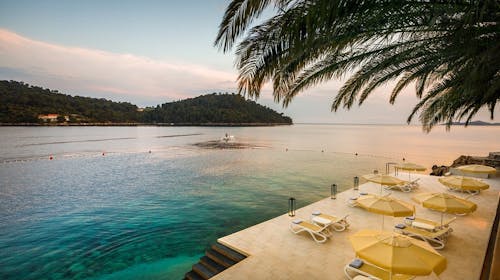 Aminess Lume Hotel - Leto na Korčuli po akcijskoj ceni, Korčula, Dalmacija, Hrvatska - 77.334 RSD - 3x noćenje u Superior dvokrevetnoj sobi sa balkonom morska strana za 2 osobe (1 dete do 9,99 godina besplatno), Polupansion (buffet doručak i večera)