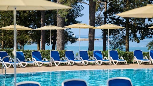 Hotel Aurora Plava Laguna - Porodično all inclusive ljeto uz more, Umag, Istra, Hrvatska - 103.496 RSD - 3x noćenje u dvokrevetnoj Superior sobi sa pomoćnim ležajem (pogled park) za 2 osobe (1. dete do 11,99 godina i 2. dete do 4,99 godina besplatno), All inclusive