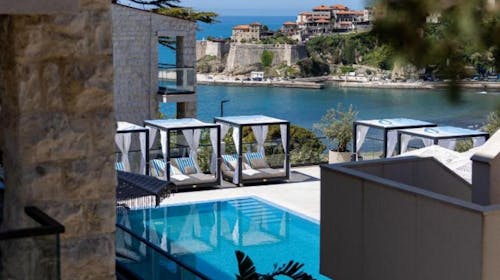 The New Hotel Mediteran – Villa Edition - Odmor u novootvorenom hotelu u Ulcinju, Ulcinj, Crna Gora - 18.659 RSD - 3x noćenje u dvokrevetnoj Superior sobi za 2 osobe, Doručak