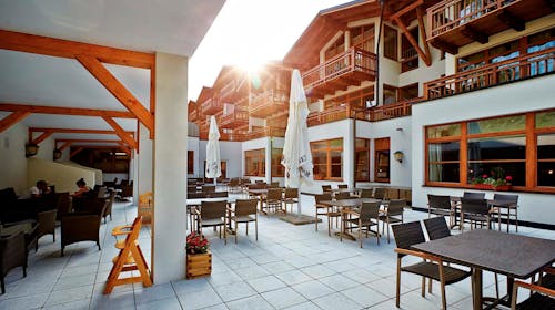 Grafenberg Resort - Letnji all inclusive light planinski odmor u Austriji, Wagrain, Austrija - 112.535 RSD - 5x noćenje u Multi Bedroom sobi za 2 osobe (1 dete do 6 godina besplatno), All inclusive light