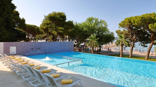 Ilirija Resort - Hotel Kornati - Leto sa punim pansionom, Biograd na Moru, Dalmacija, Hrvatska - 185.324 RSD - 7x noćenje u dvokrevetnoj Comfort sobi za 2 osobe (1 dijete do 7 godina besplatno), Pun pansion