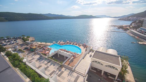 Hotel Sunce Neum - Porodični avgustovski odmor u Neumu, Neum, Bosna i Hercegovina - 39.971 RSD - 2x noćenje u Superior dvokrevetnoj sobi sa balkonom i pogledom na more za 2 osobe (dete do 6,99 godina besplatno), Polupansion