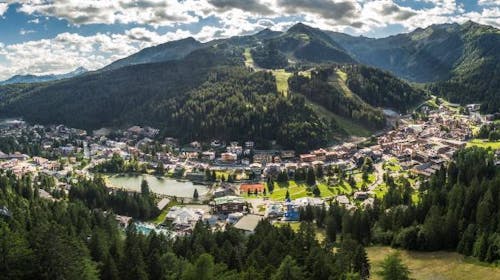Cristal Palace Hotel - Wellness odmor u srcu Dolomita, Madona di Kampiljo, Italija - 36.273 RSD - 2x noćenje u Classic dvokrevetnoj sobi za 2 osobe, Doručak